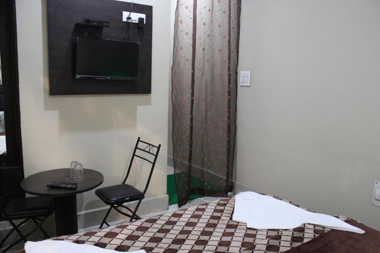 Hotel Samar Srinagar  Luaran gambar